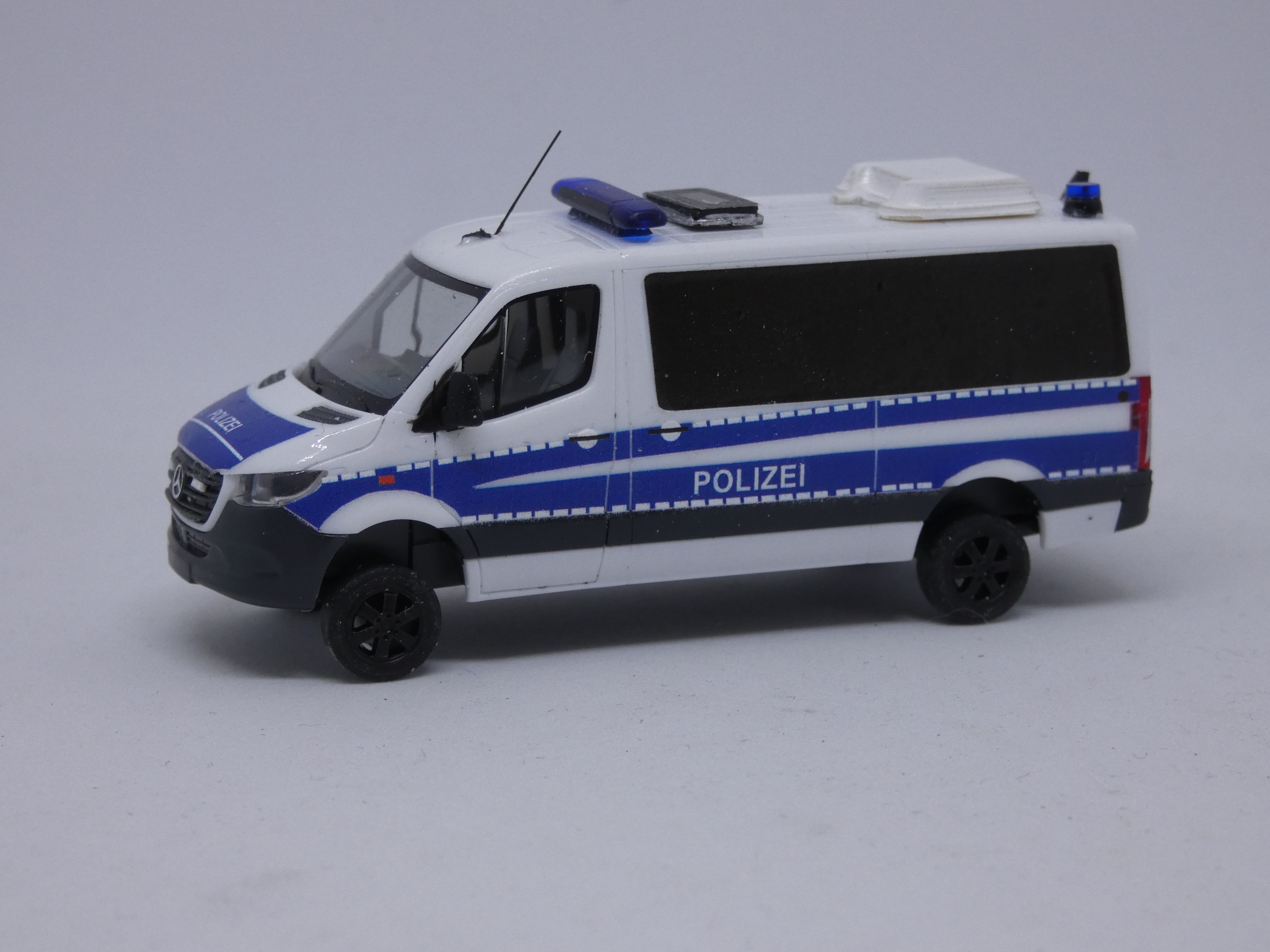   M B Sprinter 18  Gruppenkraftwagen Höheninterventionsteam  Polizei Nordrhein Westfalen