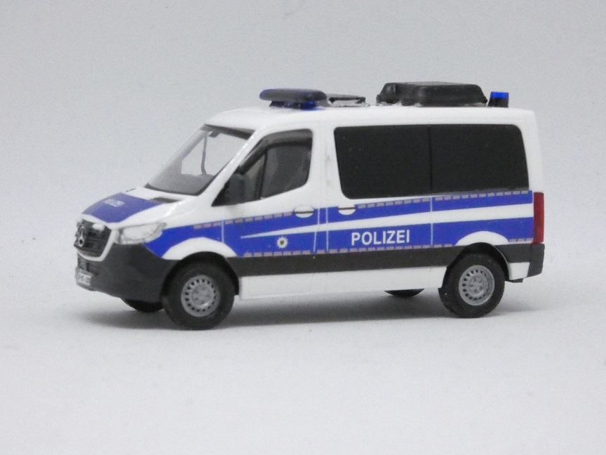 M B Sprinter ´18  Halbgruppenkraftwagen Bundespolizei