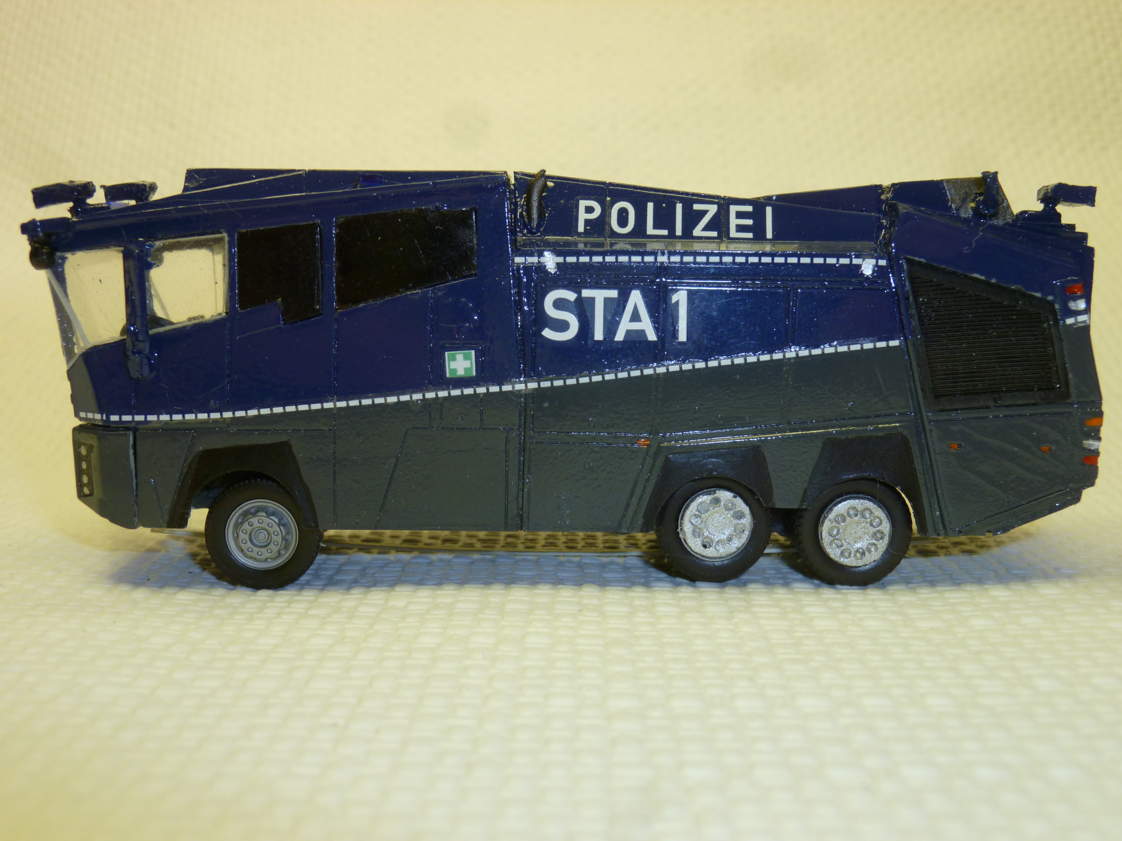 Wasserwerfer 10000 Cobra Bundespolizeiabteilung Stankt Augustin