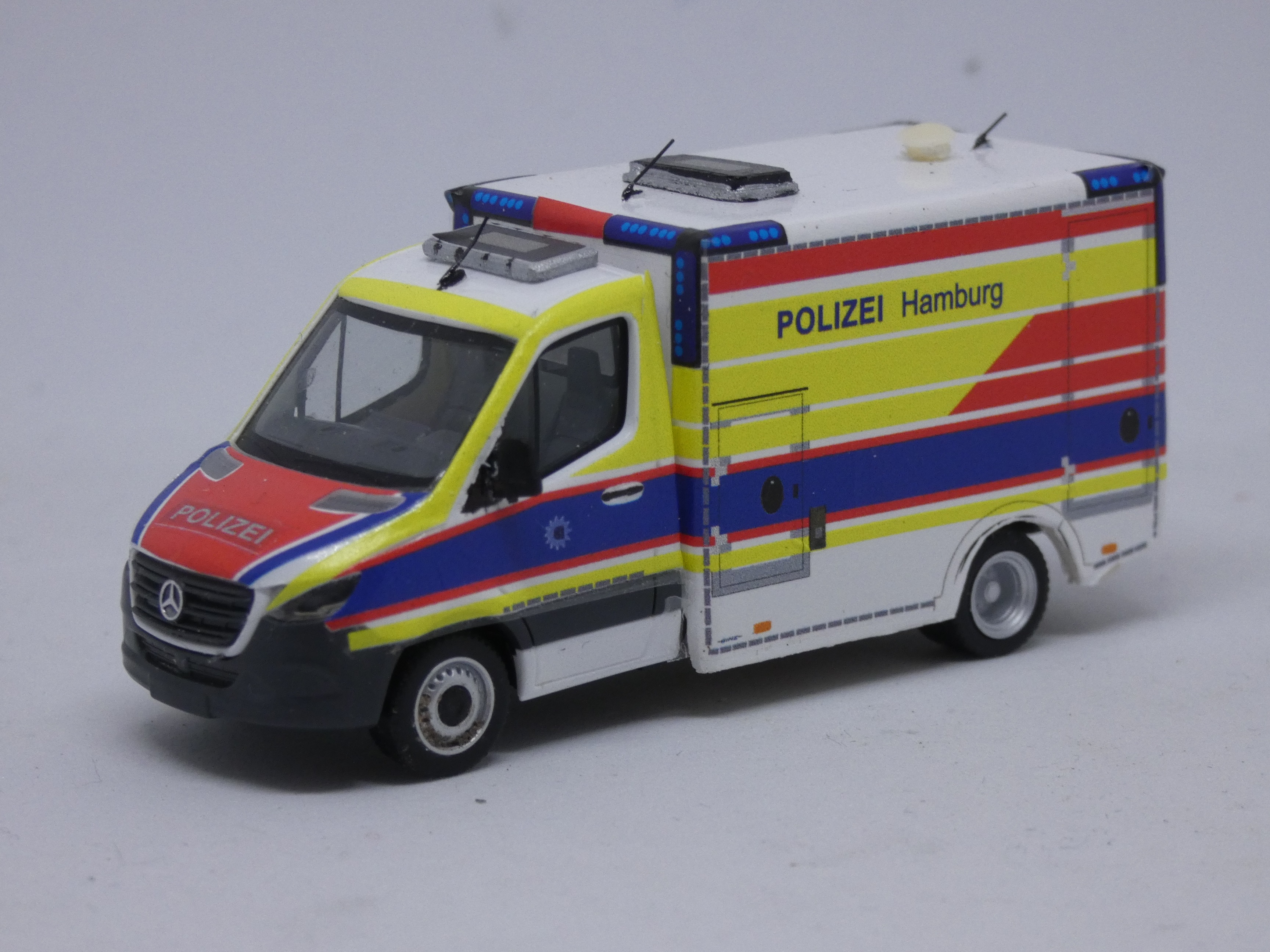 MB Sprinter 18 Rettungstransportwagen ( RTW ) der Bereitschaftspolizei Hamburg