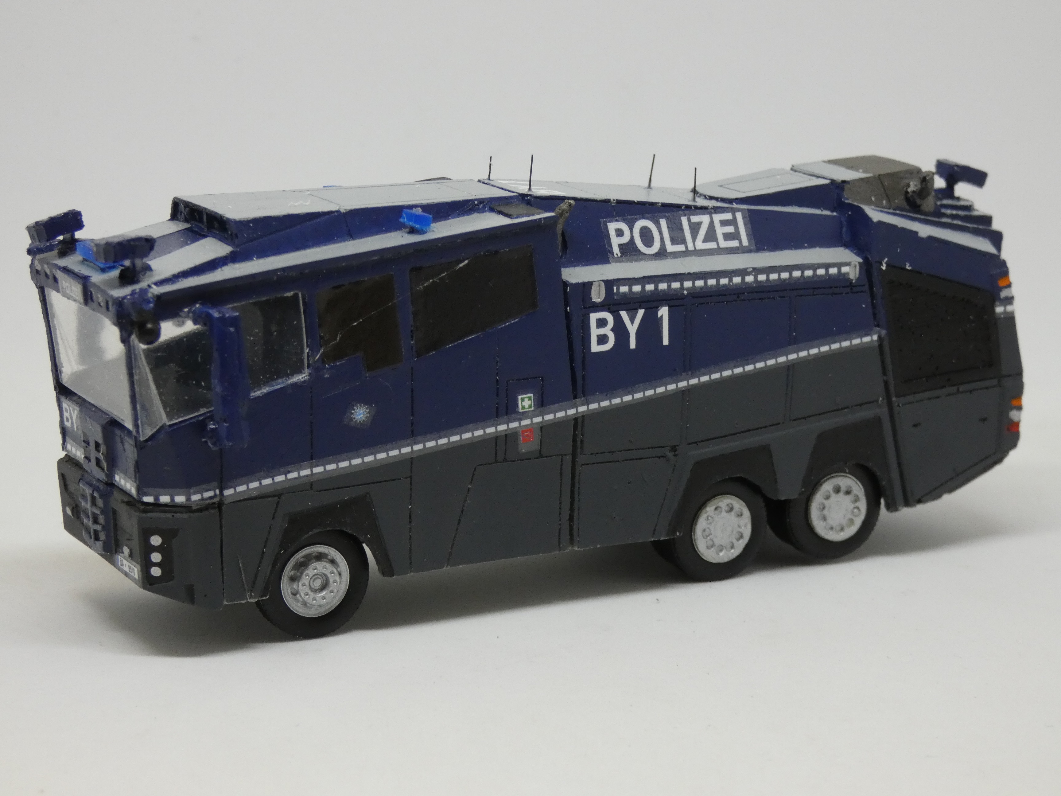 Wasserwerfer 10000 Cobra  Bereitschaftspolizei Bayern